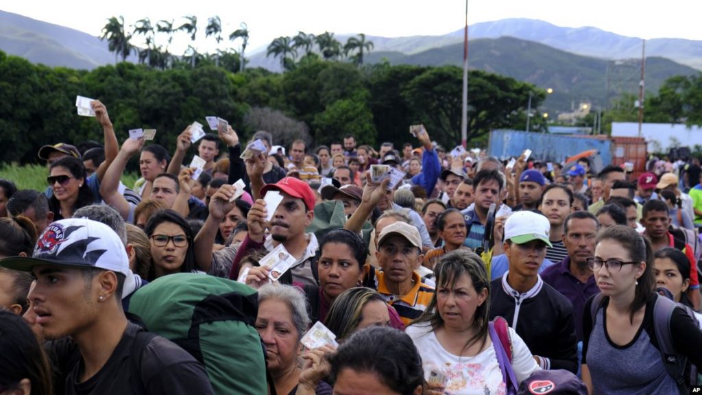 Política migratoria en Chile potencia el tráfico de migrantes