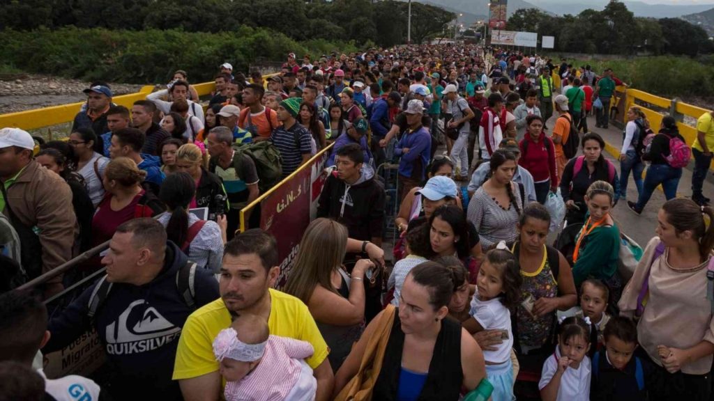 En Colombia ya hay más de 1,7 millones de venezolanos, según las autoridades