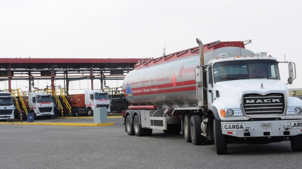 cargamento de gasolina