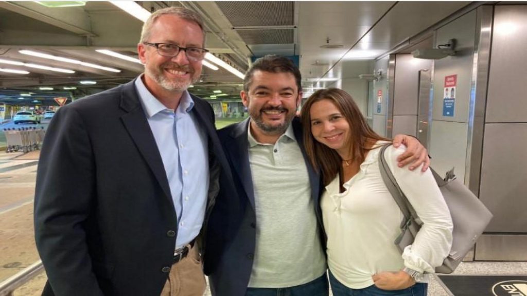 Roberto Marrero se reencontró con su familia en México