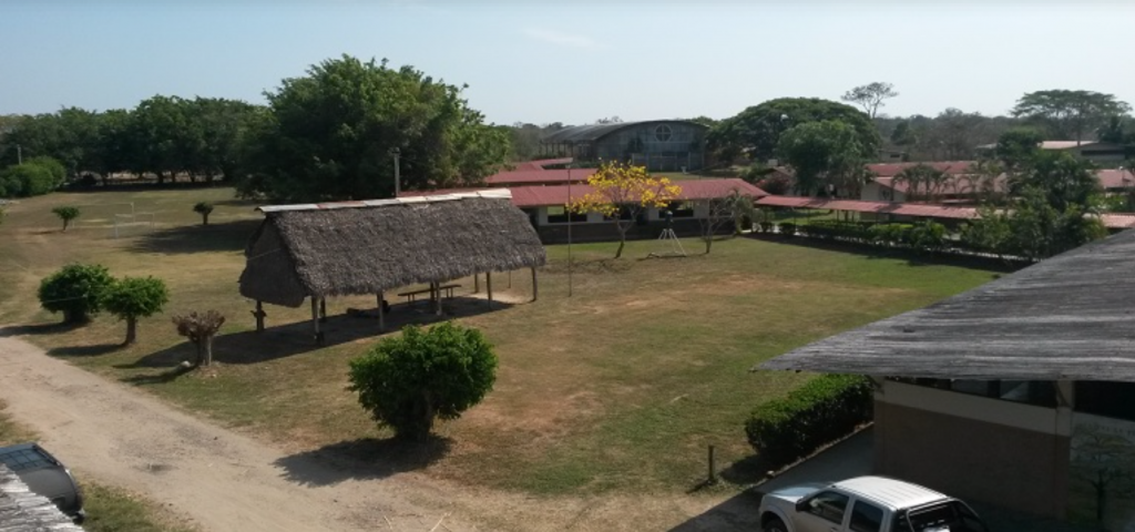Invaden complejo educativo de Fe y Alegría El Masparro en el estado Barinas