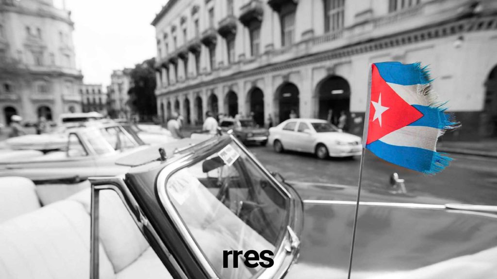 Cuba las protestas y los tontos útiles, por Jorge G. Castañeda. Foto flunkey0 en Pixabay