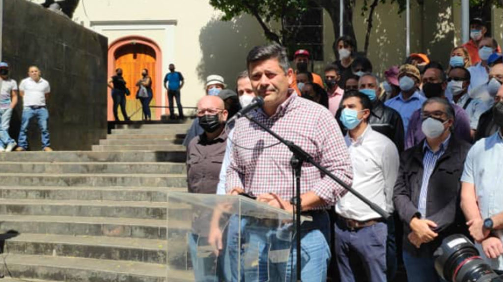 Freddy Superlano: “Se le dió un golpe constitucional al estado Barinas y a lo que representa el voto”