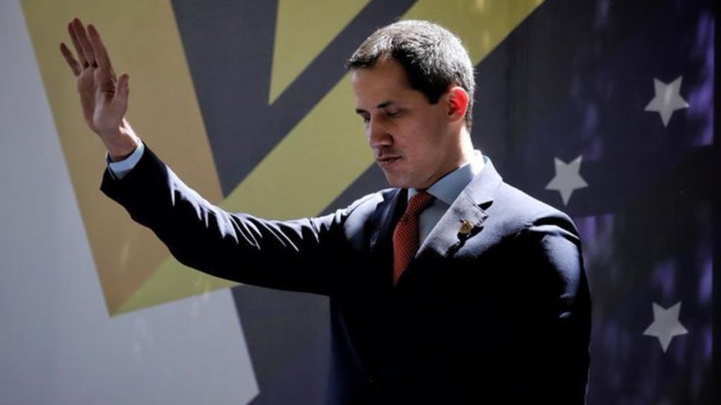 Guaidó ratificó a Biden la necesidad de aumentar presión sobre Maduro