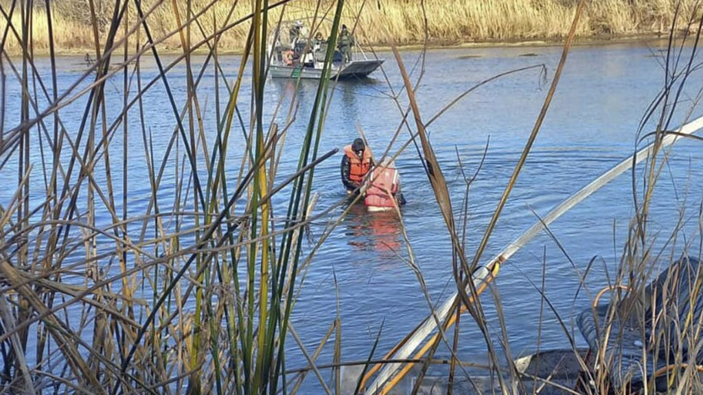 Niña venezolana murió ahogada intentando cruzar el río Bravo