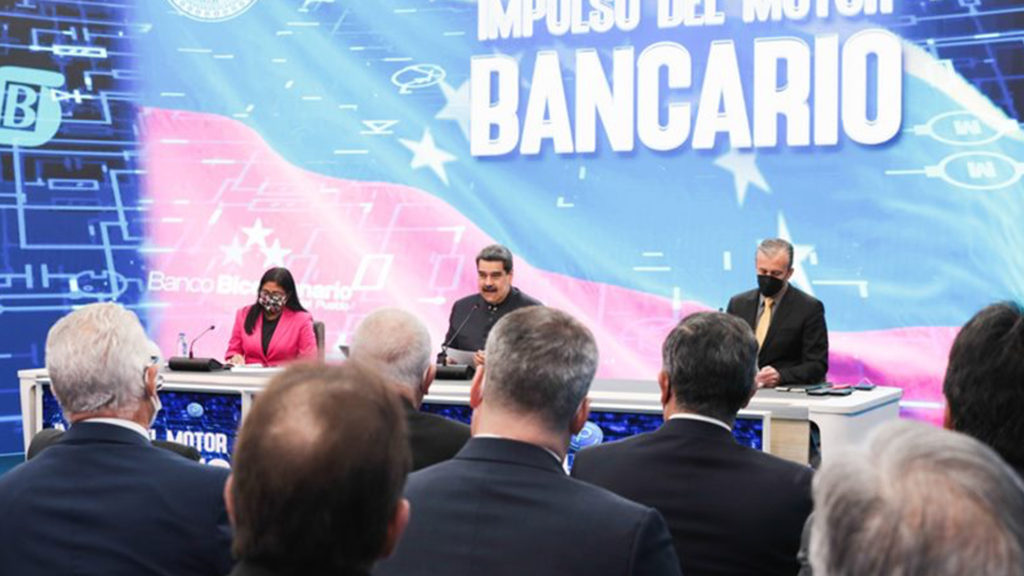 Economistas creen que reducción del encaje legal  de 85 % a 75 % es insuficiente