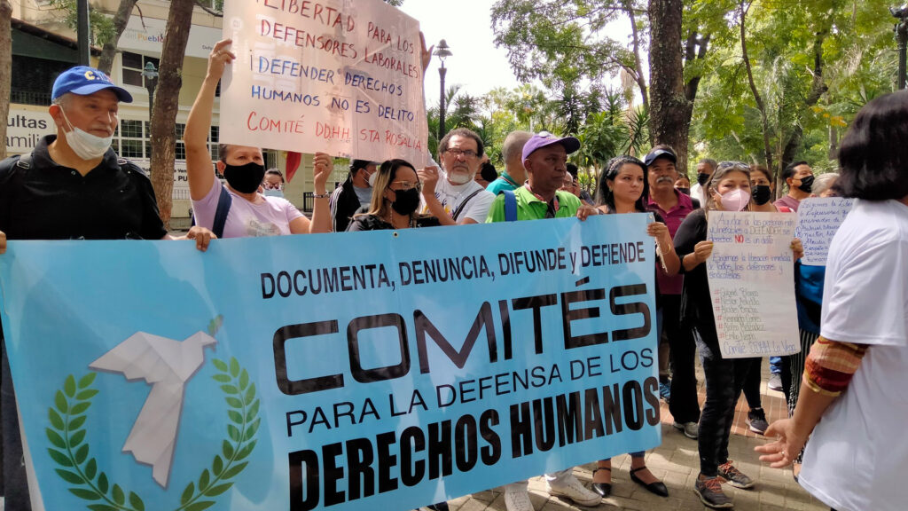 trabajadores humanitarios