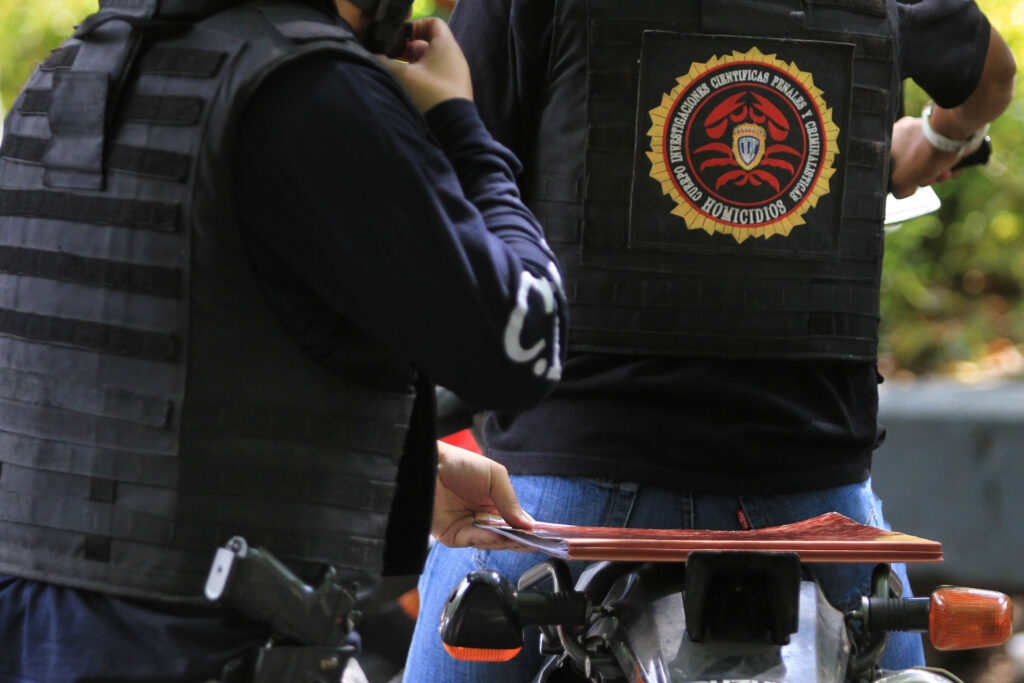 Un hombre fue asesinado en la trocha por presuntos miembros del ELN