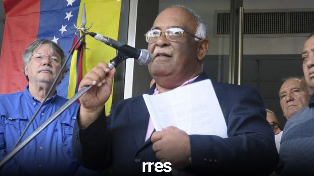 Carlos Martínez