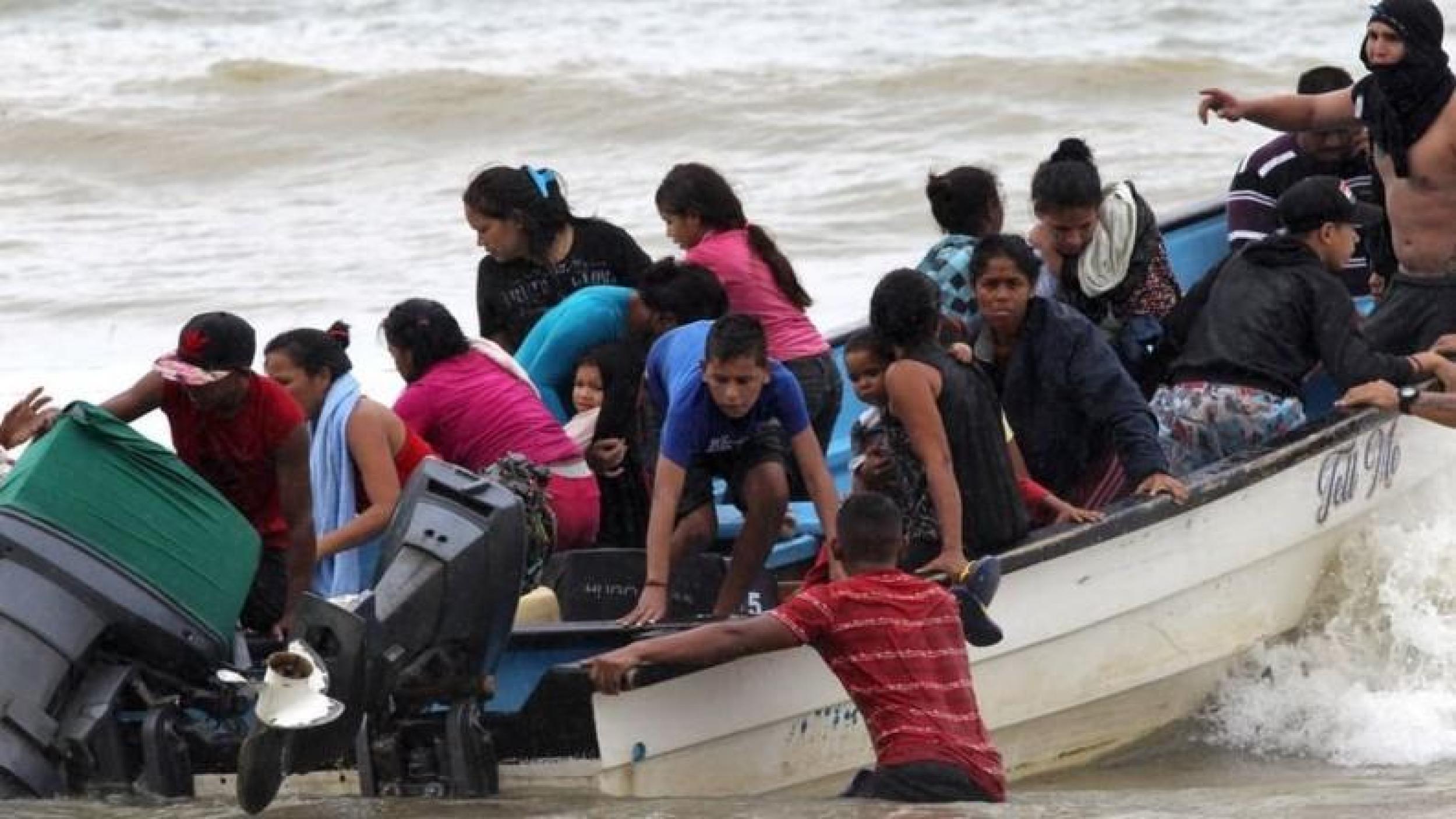 Fundaredes: mafias locales controlan las redes de tráfico de personas en la fronteras marítimas venezolanas