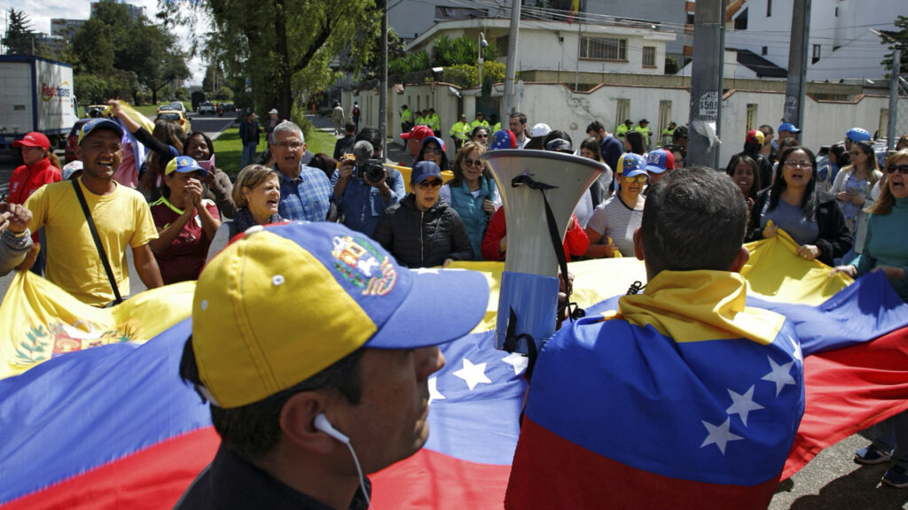 Venezolanos exigirán en Bogotá elecciones libres y respeto a DDHH en paralelo a cumbre que convocó Petro
