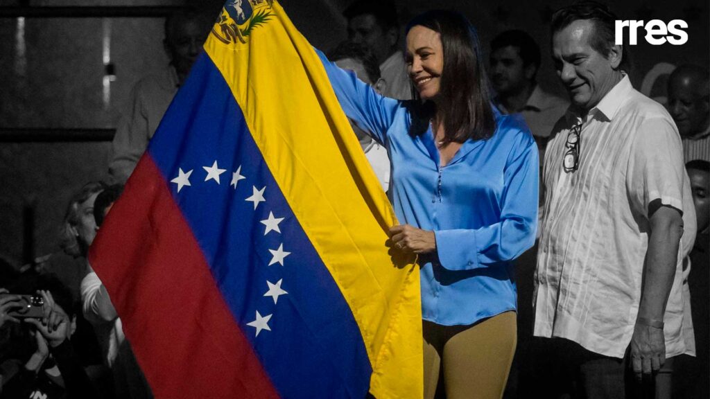 Jornada cívica gratificante y futuro promisor, por Eddie A. Ramírez S. Foto EFE Miguel Gutiérrez