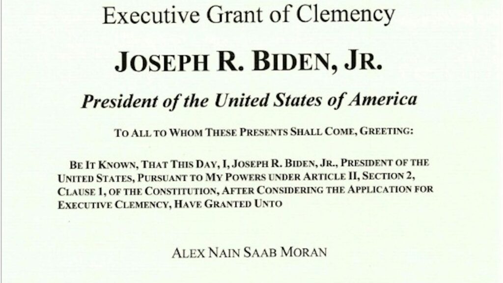 Ni libros ni películas ni series: lo que el indulto de Biden le prohíbe a Saab
