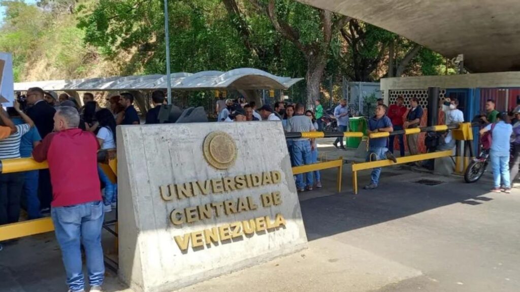 salario mínimo a $200