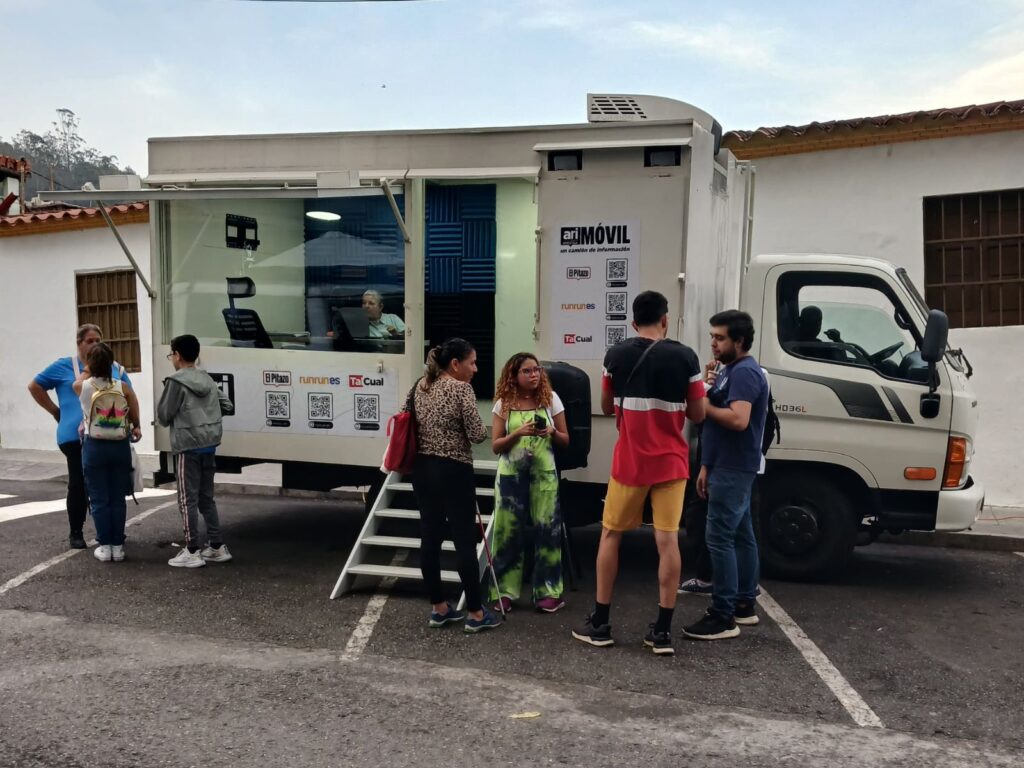 ARI Móvil informó entre historias de inspiración de vecinos y emprendedores de El Hatillo