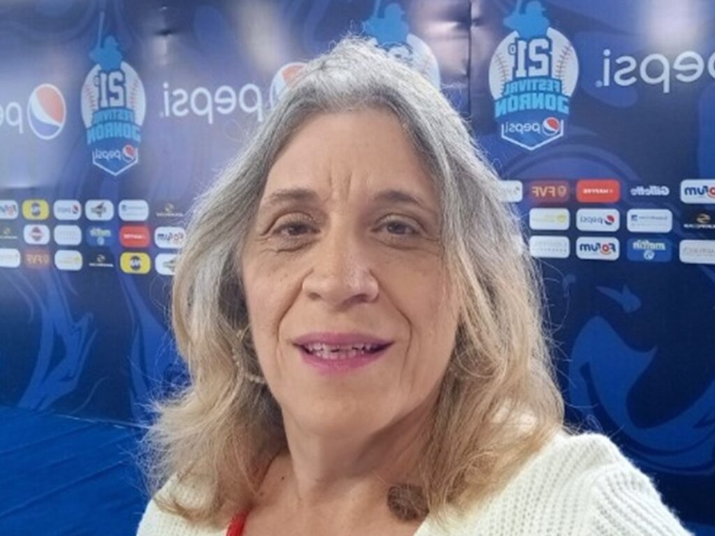 Con varias restricciones fue excarcelada periodista Carmela Longo