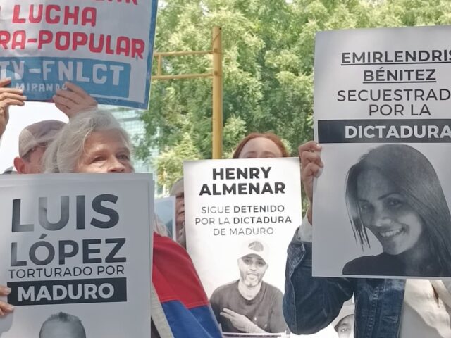 Familiares presos políticos