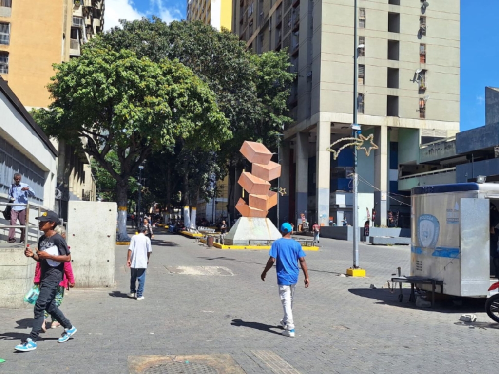 Miedo e indiferencia: así vivió Caracas la juramentación de Nicolás Maduro