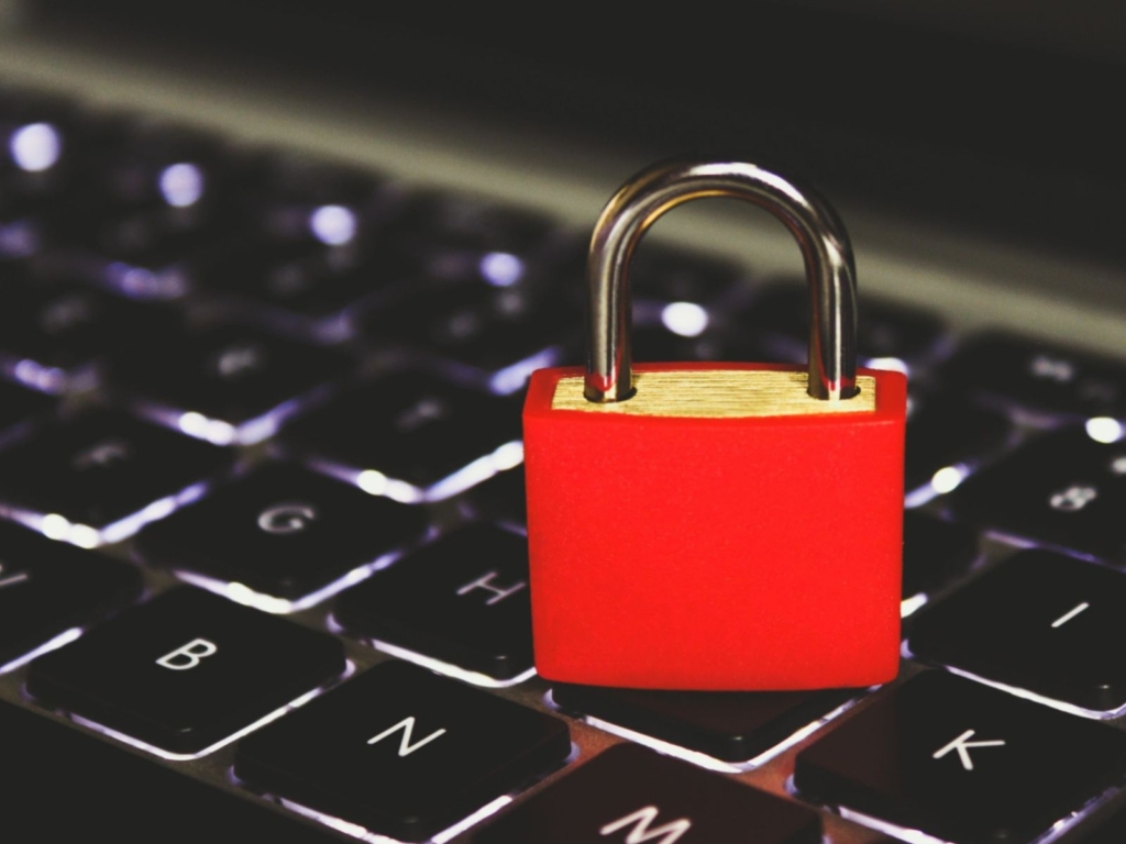 Se acentúan los bloqueos a sitios web y redes previo al 10 de enero