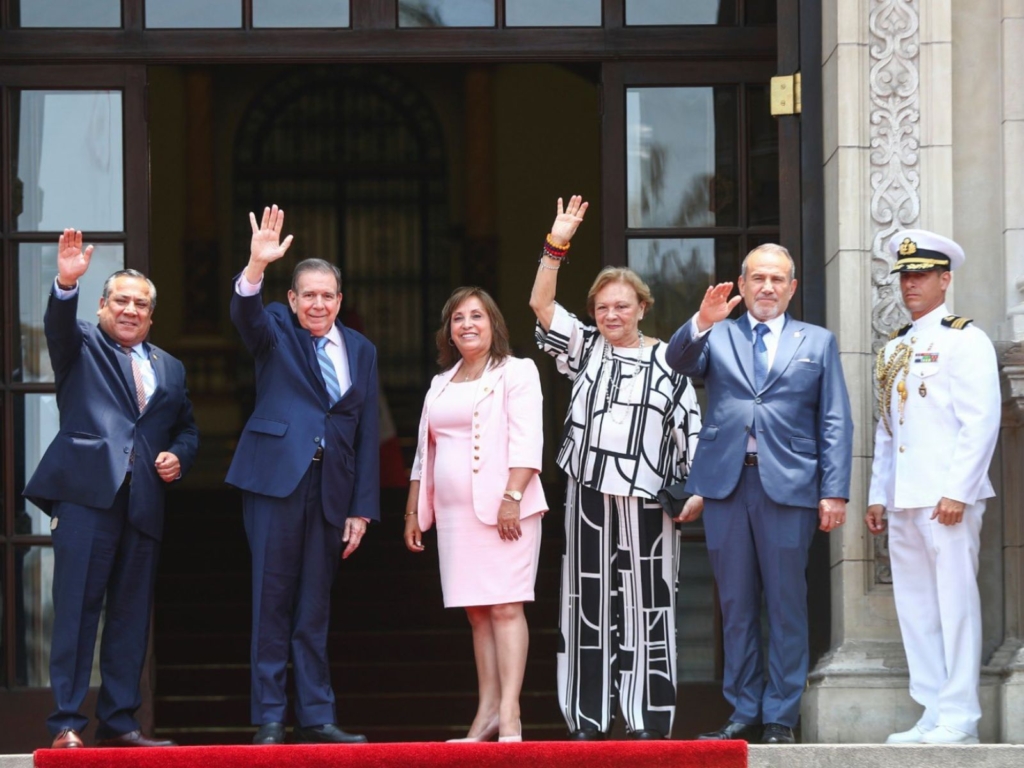“Pronto nos iremos todos a casa”: La promesa de Edmundo González a diáspora en Perú