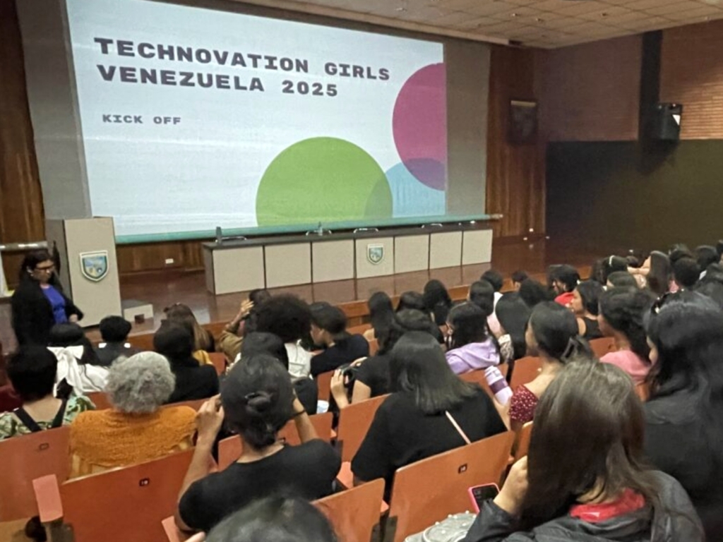 Tecnnovation Girls 2025: adolescentes de Caracas desarrollarán aplicaciones mÓviles en la UCAB