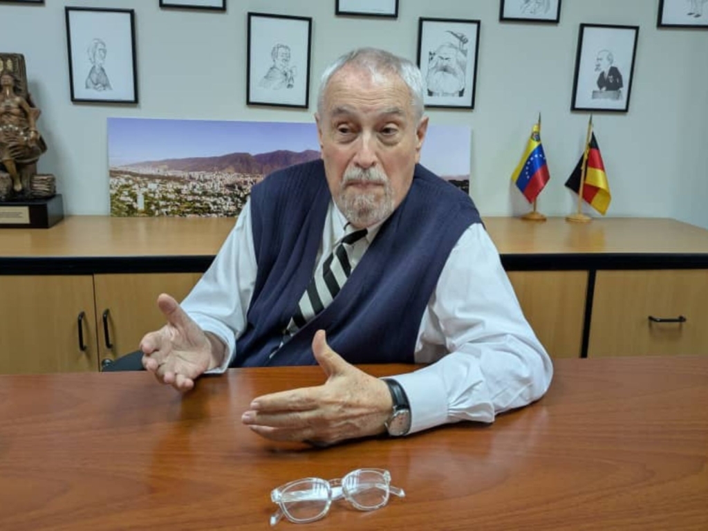 Ramón Guillermo Aveledo