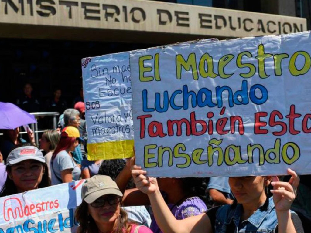 Denuncian suspensión de salarios a 3000 trabajadores del sector educativo en Zulia