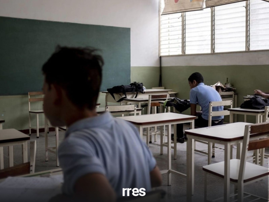 Año escolar 2024-2025 finaliza con más penas que glorias 