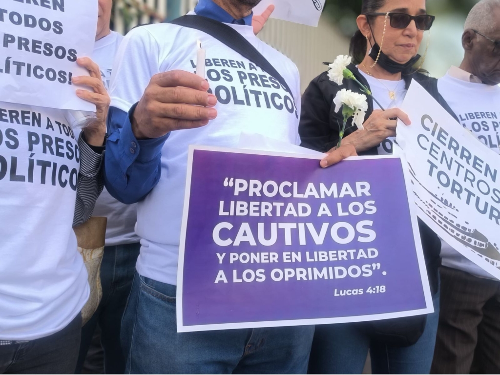 51 presos políticos