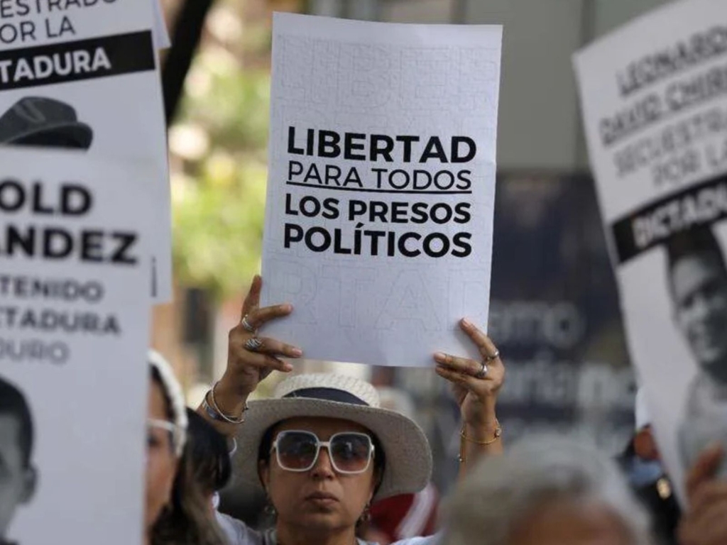 Canonización libertad presos políticos