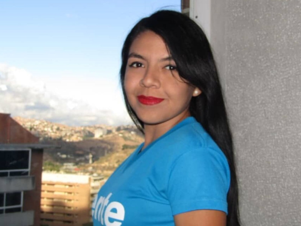 María