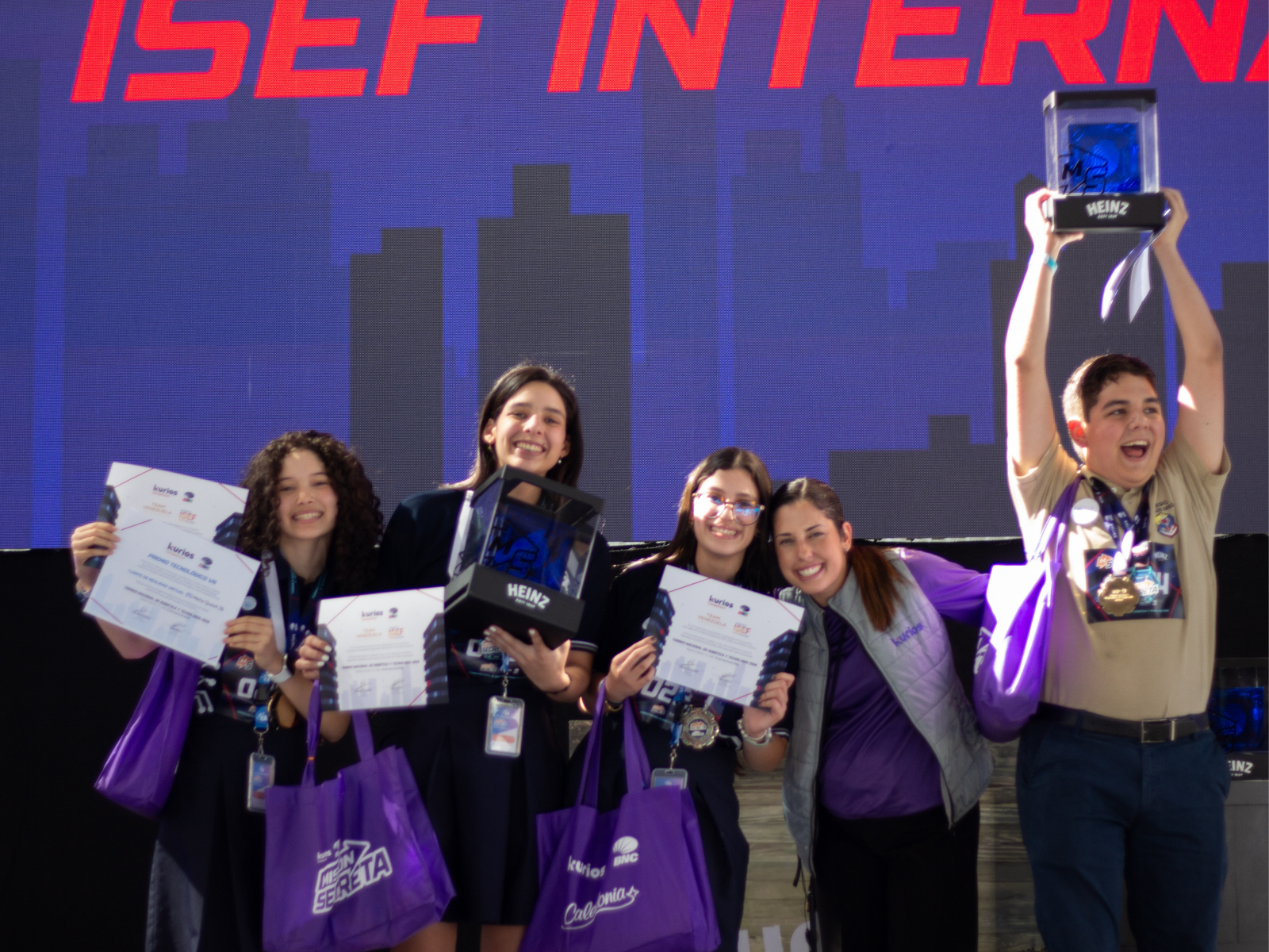 Los jóvenes que irán al ISEF a representar a Venezuela, presentarán proyectos que benefician a personas con discapacidad.