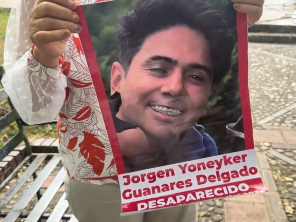 A 22 meses de la desaparición forzada de Jorgen Guanares, su madre denuncia el silencio del Estado y exige una fe de vida a las autoridades.