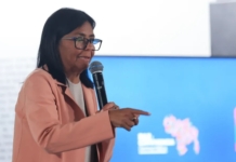 Delcy Rodríguez derecho