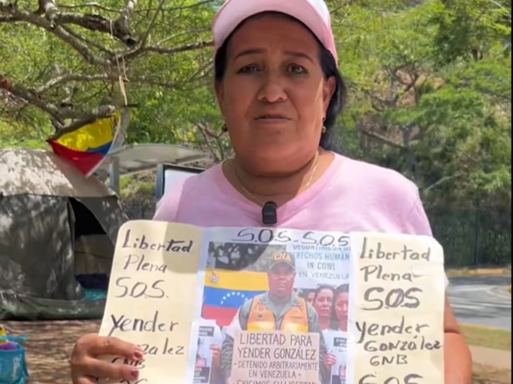 Tres expedientes contradictorios y trece meses en Tocorón: el calvario del sargento Yender González