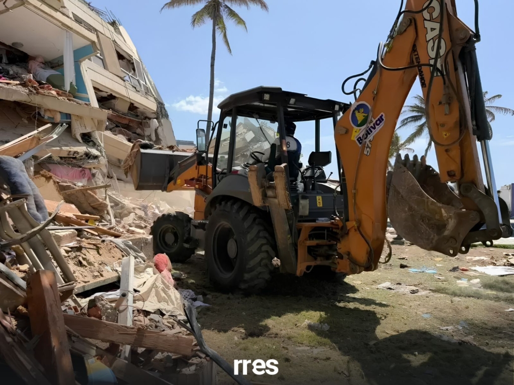 El negocio del dolor: el alto costo de mover maquinarias en La Guaira