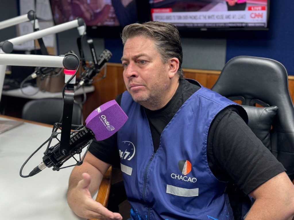 Duque explica en qué consiste el plan estructural para viviendas afectadas por los sismos en Chacao