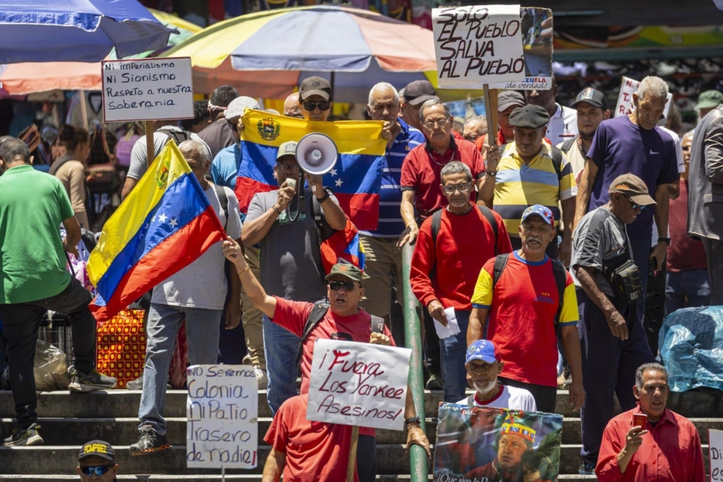 Chavismo protesta contra injerencia de EE. UU. y pide consultar al pueblo sobre acuerdo petrolero