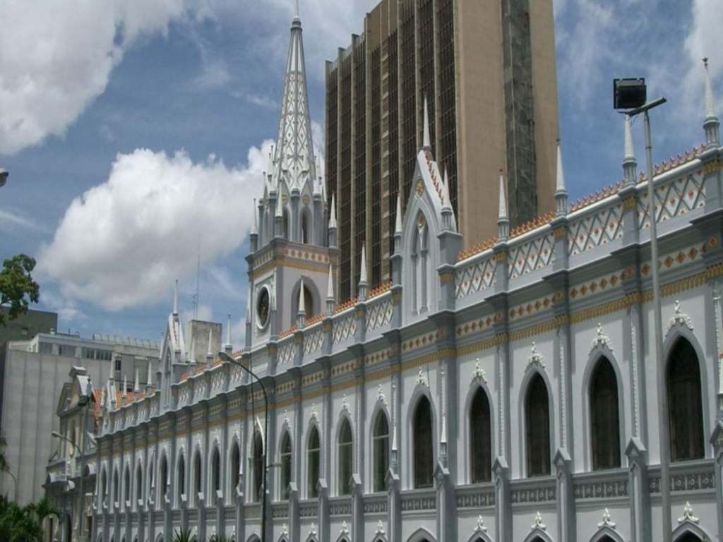 ANIH propone plan urbano para La Guaira e investigar fallas en edificaciones colapsadas