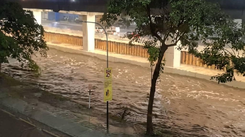 Seis personas se encuentran desaparecidas tras las lluvias de este 22A