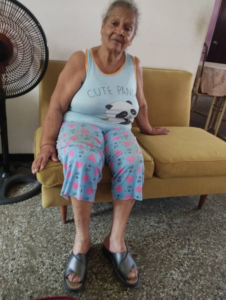 Tibisay Suárez antes de los bombardeos