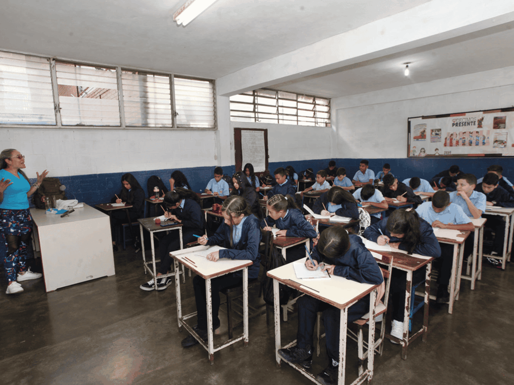 UCAB: Rendimiento en Matemáticas sigue siendo deficiente en estudiantes venezolanos