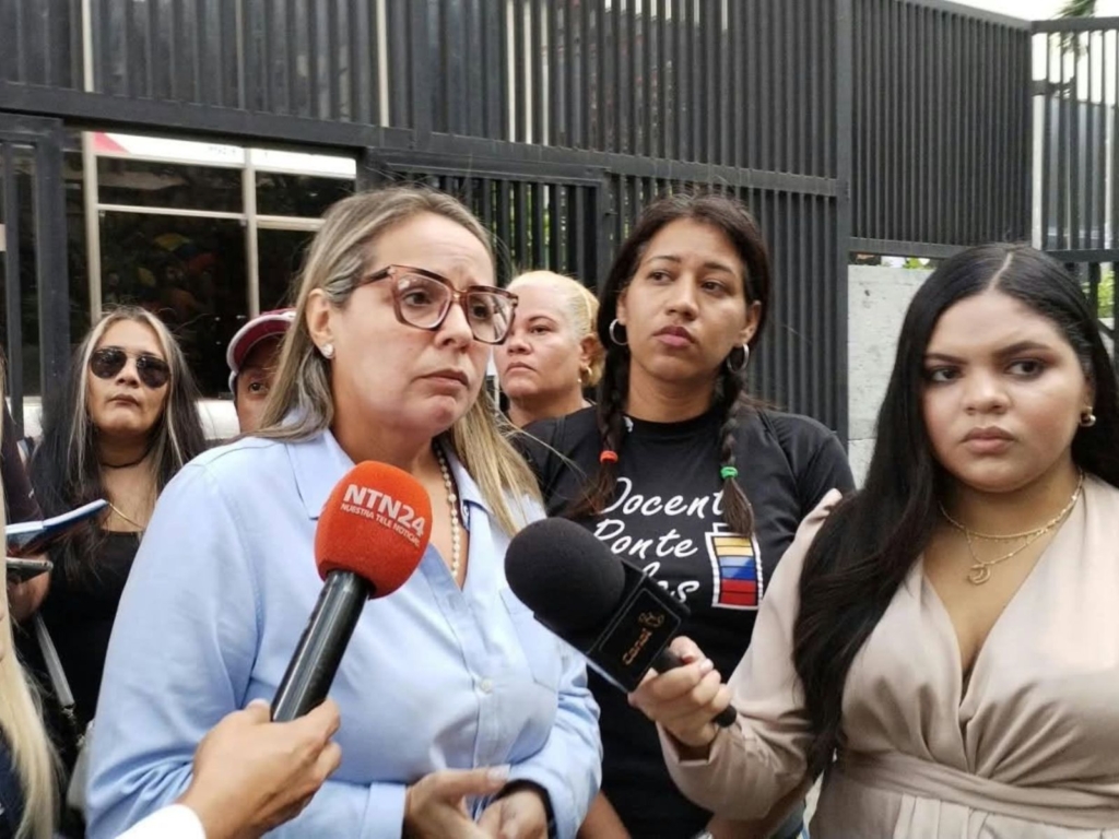 Gremio docente denuncia regreso a clases marcado por la improvisación