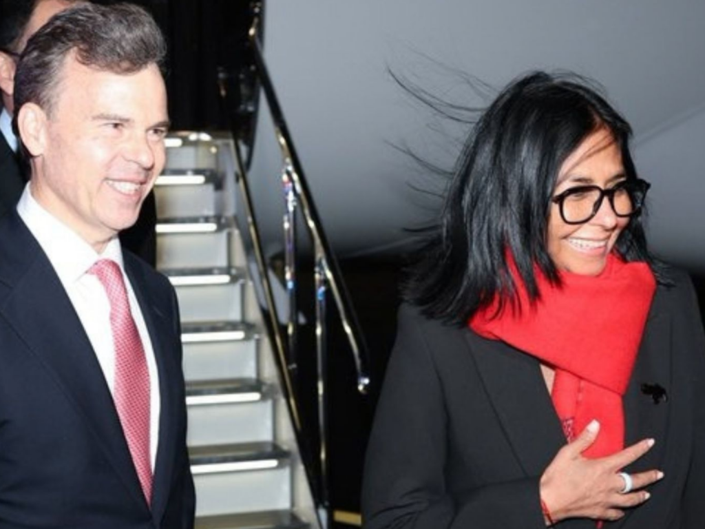 Visita de Delcy a la ONU: del “No more Trump” al “I love you, Donald” 